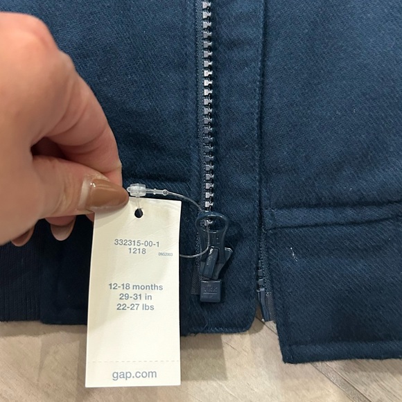 Brand new with tags Gap baby blue dark denim jacket with Sherpa collar - Picture 5 of 6
